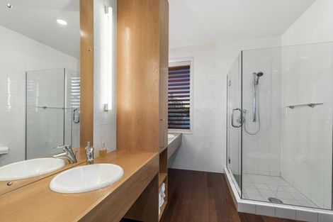 Photo of property in 10 Lagoon Way, Omaha, 0986