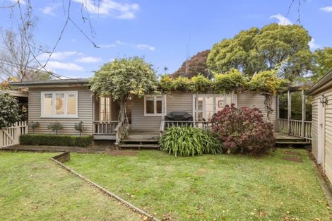 Photo of property in 26 Knighton Road, Hillcrest, Hamilton, 3216