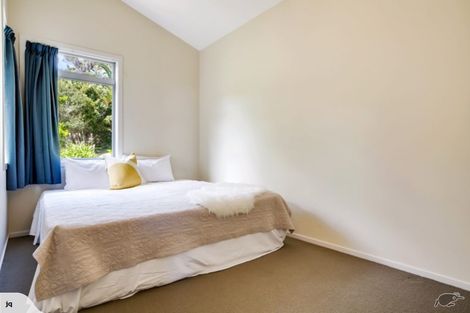 Photo of property in 2 Te Aroha Avenue, Oneroa, Waiheke Island, 1081