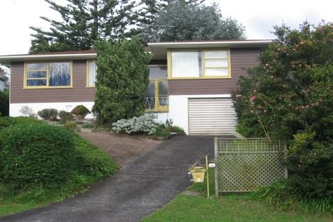 Photo of property in 44 Mayfair Crescent, Mairangi Bay, Auckland, 0630