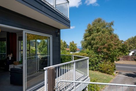Photo of property in 53 Marina Terrace, Kinloch, Taupo, 3377