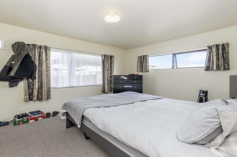 Photo of property in 1/29 Aeronautic Road, Takanini, 2112