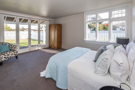 Photo of property in 3 Queen Street, Coalgate, 7673