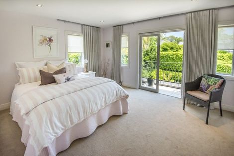 Photo of property in 23 Seacliffe Avenue, Belmont, Auckland, 0622