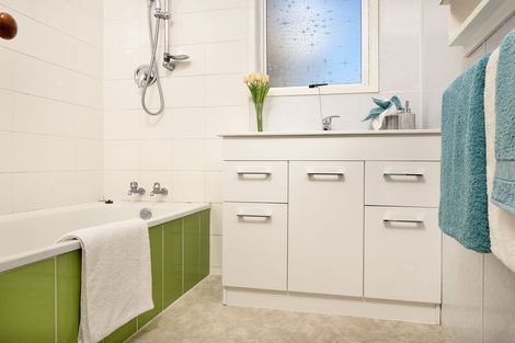 Photo of property in 1/78 Chilcott Road, Henderson, Auckland, 0612