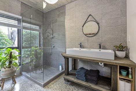 Photo of property in 21 Seabreeze Way, Raglan, 3225