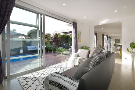 Photo of property in 28 Manly Park Avenue, Manly, Whangaparaoa, 0930