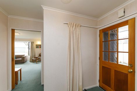 Photo of property in 1 Wincanton Place, Awapuni, Palmerston North, 4412