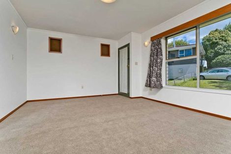 Photo of property in 1/22 Mannering Place, Hillcrest, Auckland, 0627