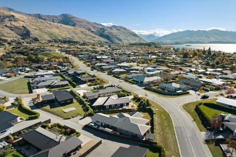 Photo of property in 5 Nancy Lane, Wanaka, 9305