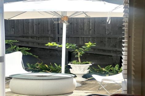 Photo of property in 95a Bassett Road, Remuera, Auckland, 1050