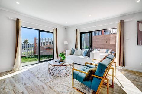 Photo of property in 31 Shibata Rise, Ranui, Auckland, 0612