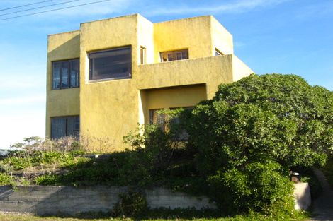 Photo of property in 320 Marine Parade, New Brighton, Christchurch, 8061