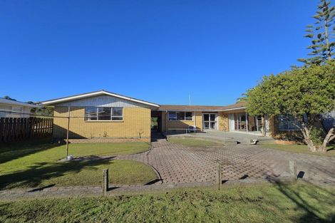 Photo of property in 1 Bonar Drive, Hokitika, 7810