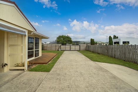 Photo of property in 14 Santa Maria Drive, Whitianga, 3510