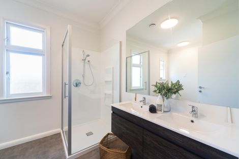 Photo of property in 17 Saint Johns Avenue, Palmerston North, 4414