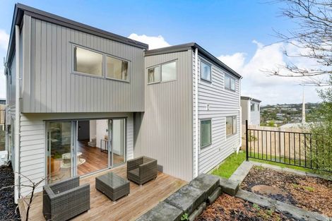 Photo of property in 32b Gulf View Road, Murrays Bay, Auckland, 0630