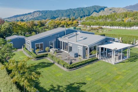 Photo of property in 342a Tararua Road, Levin, 5571
