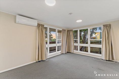 Photo of property in 18 Grandison Crescent, New Lynn, Auckland, 0600