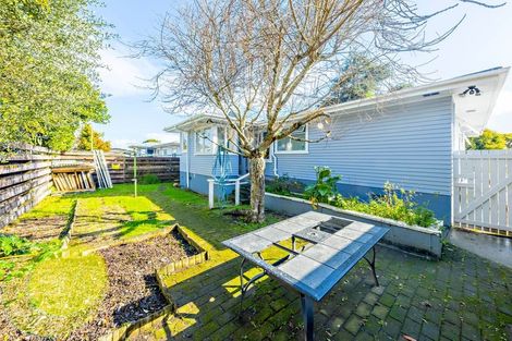 Photo of property in 1/100 Beach Road, Pahurehure, Papakura, 2113