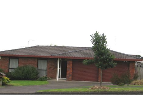 Photo of property in 30 Sturges Road, Henderson, Auckland, 0612