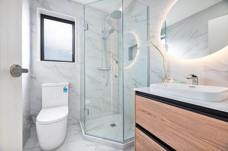 Photo of property in 150a Moire Road, West Harbour, Auckland, 0618