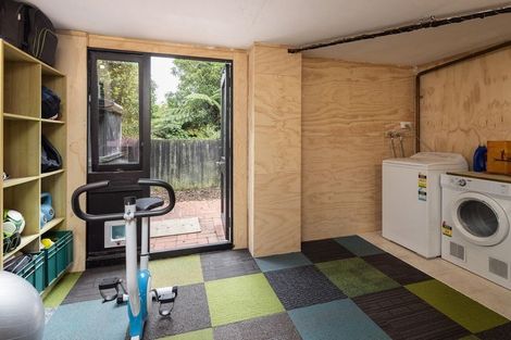 Photo of property in 13/10 Pitarua Street, Thorndon, Wellington, 6011