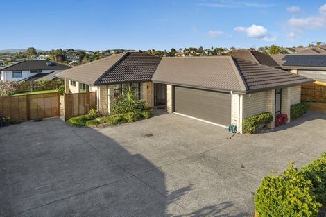 Photo of property in 24 Annandale Drive, Pyes Pa, Tauranga, 3112