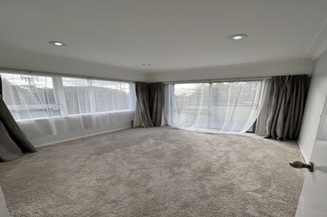 Photo of property in 2a Castor Bay Road, Castor Bay, Auckland, 0620