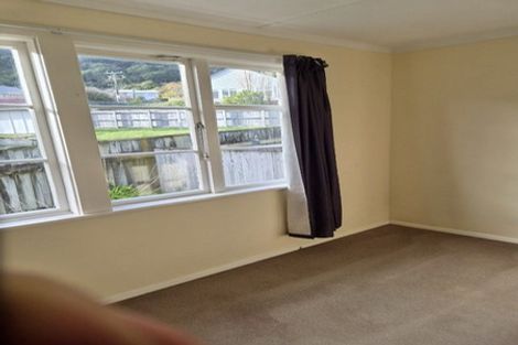 Photo of property in 63 Wilkie Crescent, Naenae, Lower Hutt, 5011