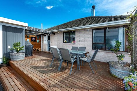 Photo of property in 230 Shortland Street, Aranui, Christchurch, 8061