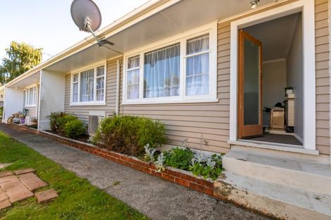Photo of property in 4/6 Ruahine Street, Trentham, Upper Hutt, 5018