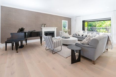 Photo of property in 5 Lavinia Grove, Waikanae Beach, Waikanae, 5036