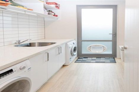 Photo of property in 12 Montecillo Lane, Mornington, Dunedin, 9011