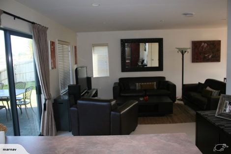 Photo of property in 35/22 Northcross Drive, Oteha, Auckland, 0632