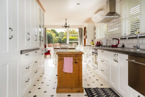 Photo of property in 16a Balmoral Street, Oamaru North, Oamaru, 9400