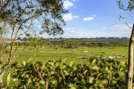 Photo of property in 14a Wellesley Road, Mangere Bridge, Auckland, 2022