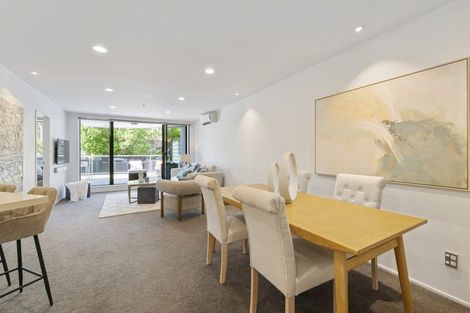 Photo of property in 175h Hurstmere Road, Takapuna, Auckland, 0622