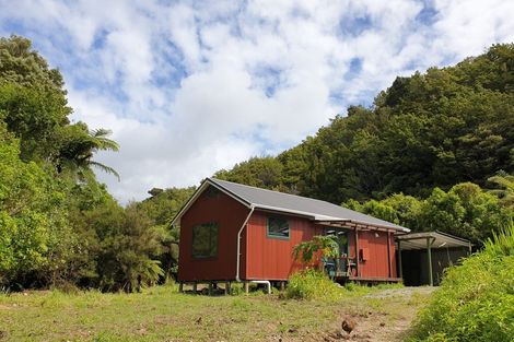 Photo of property in 29 Waiwhero Road, Barrytown, Runanga, 7873