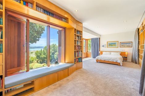 Photo of property in 432 Muritai Road, Eastbourne, Lower Hutt, 5013