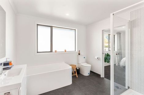 Photo of property in 7b Te Manuao Road, Otaki, 5512