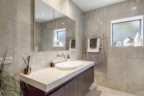 Photo of property in 48 Park Rise, Campbells Bay, Auckland, 0630