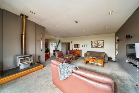 Photo of property in 82 Mawhitiwhiti Road, Normanby, Hawera, 4675