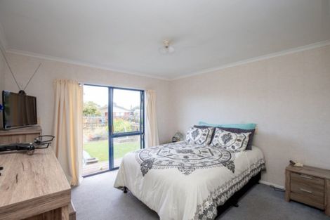 Photo of property in 23 Darlington Street, Ngatea, 3503