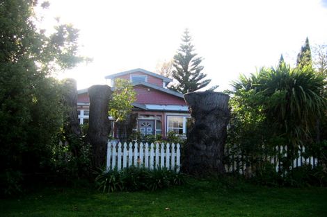 Photo of property in 15 Rodney Street, Waiwhetu, Lower Hutt, 5010