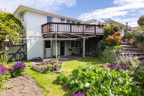 Photo of property in 32 Tui Road, Raumati Beach, Paraparaumu, 5032