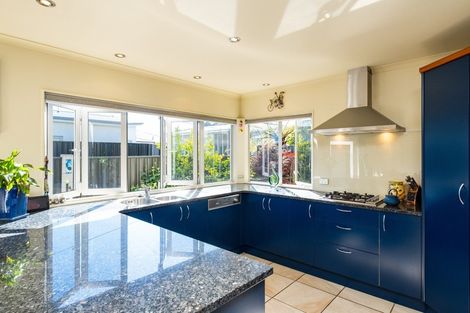 Photo of property in 9a Avenue Road, Greenmeadows, Napier, 4112
