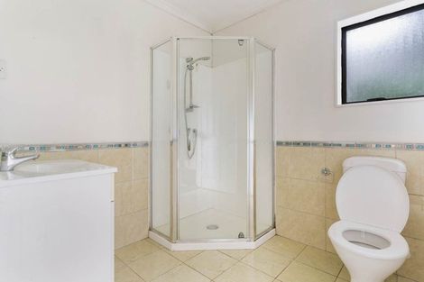 Photo of property in 6 Exotic Place, Massey, Auckland, 0614