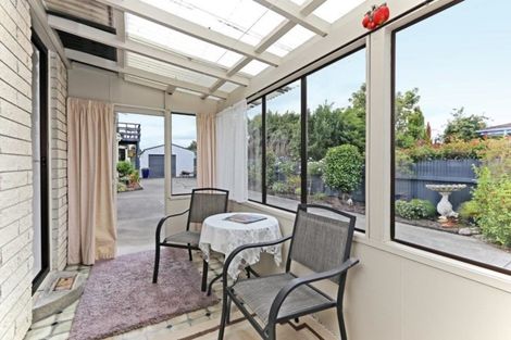 Photo of property in 2/409 Southland Road, Hastings, 4122