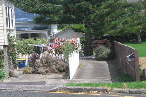 Photo of property in 43 Ewen Alison Avenue, Devonport, Auckland, 0624